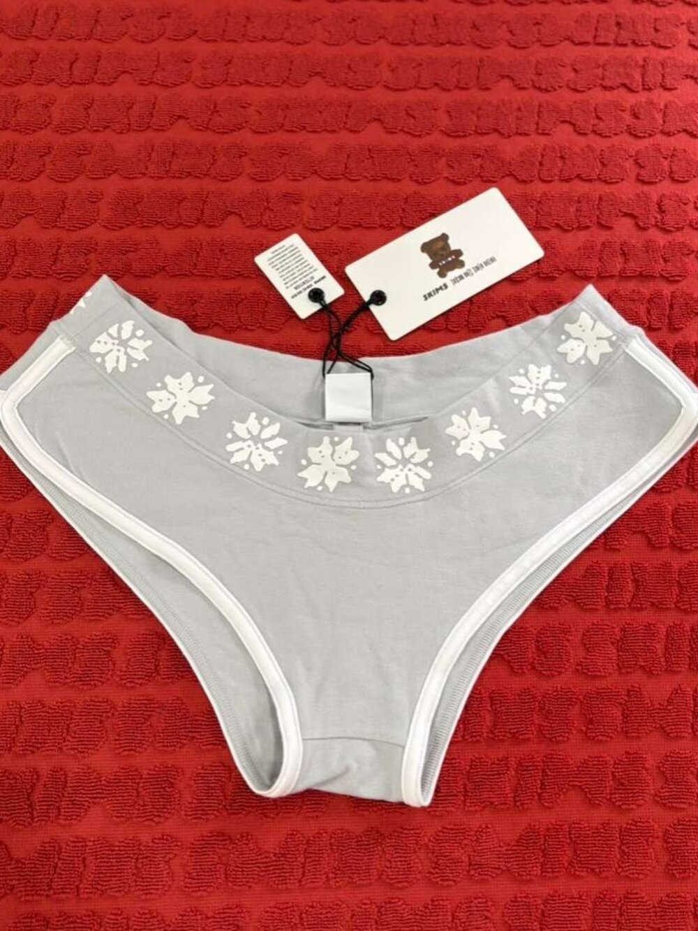 SOLD OUT CPFM x SKIMS Micro Boyshort | Unwrap Me Multi | L | - Picture 2 of 6